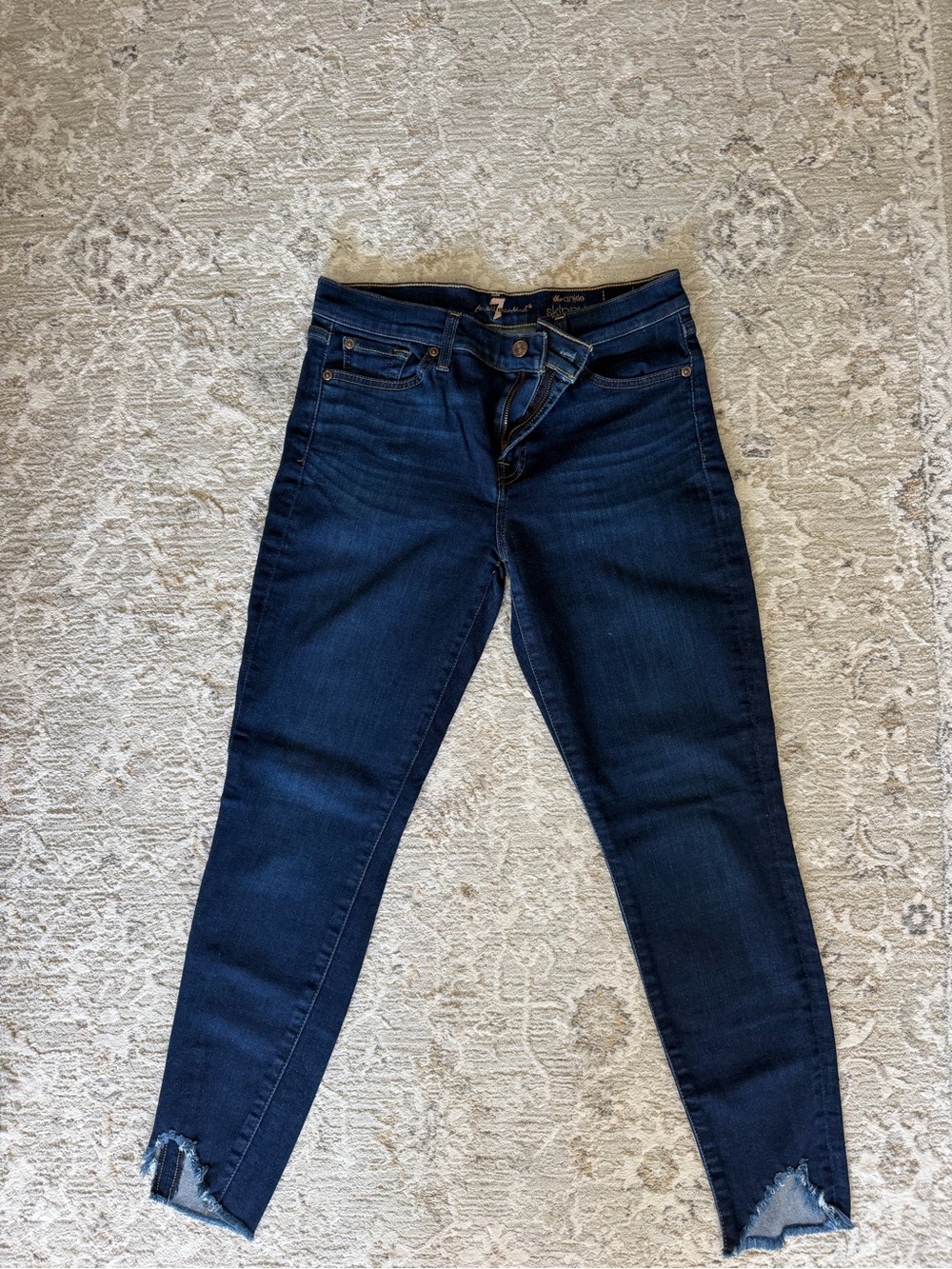 Women’s Dark Blue High-Rise Skinny Jeans